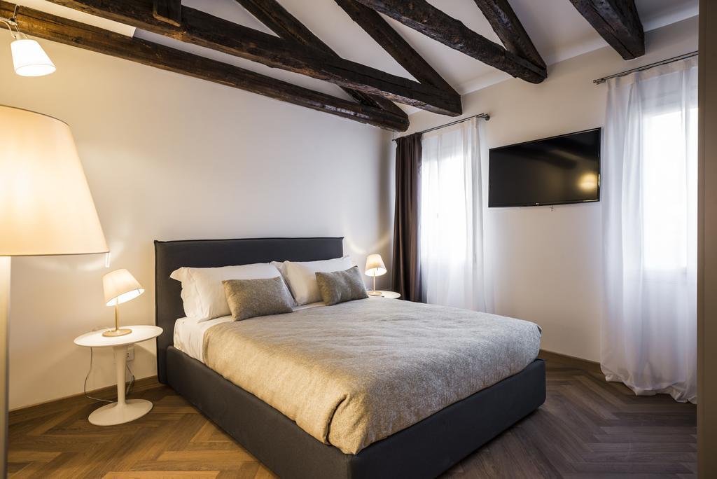 Apartment Myplace Campo Santa Margherita Venice