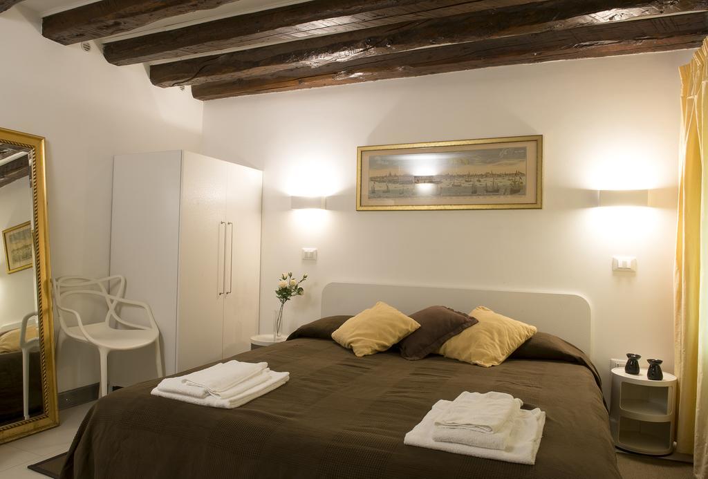 San Beneto Design Studio Apartment