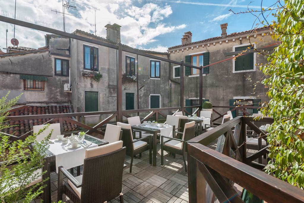 Hotel Ca' Dei Conti 4*