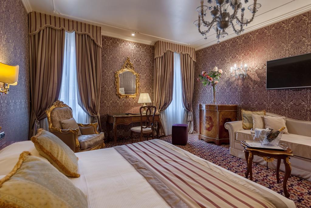 Ca' Dei Conti Hotel