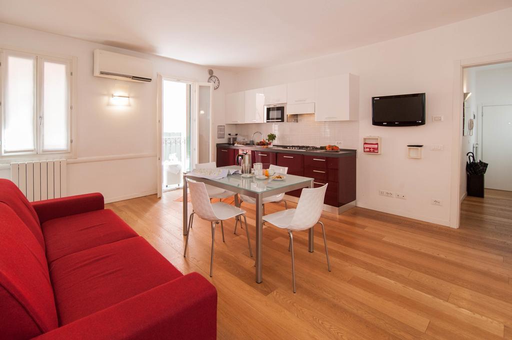 Ca Dei Miracoli Apartment *
