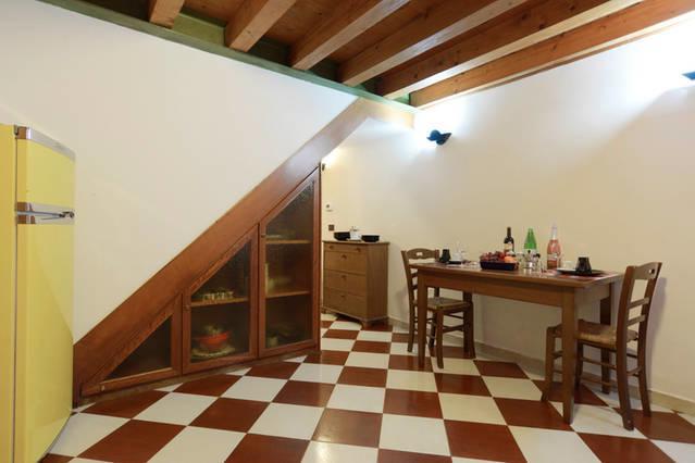 Calle Dei Ormesini Apartment