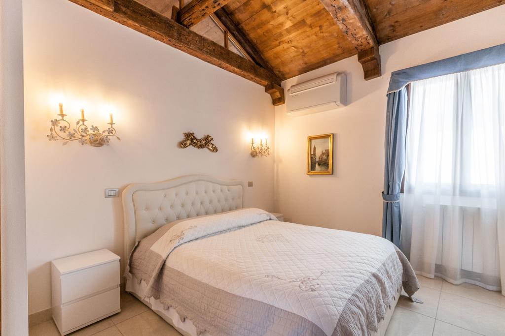 Palazzo Della Torre Apartment