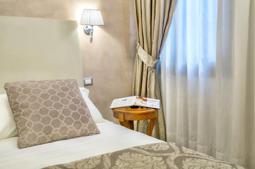 Palazzo Vitturi 3* Veneza