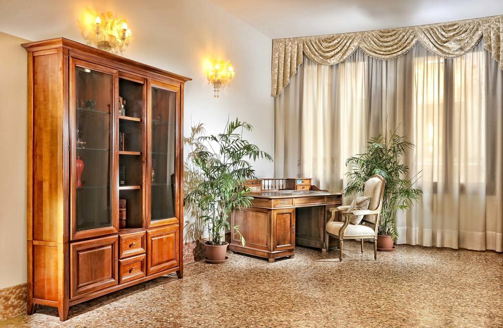 Palazzo Vitturi 3* Veneza