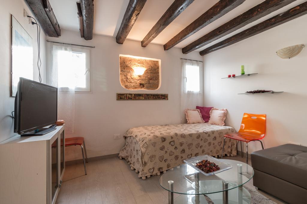 Casa Di Oscar Apartment