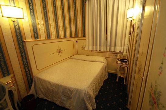 Ca' Morosini 1 & 2 Guest house