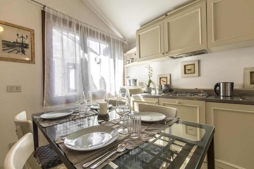 Apartment Lovely Venetian