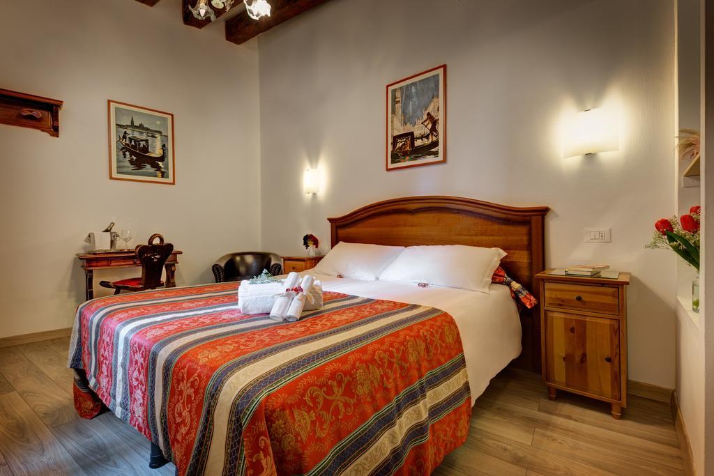 Hotel San Samuele Venice