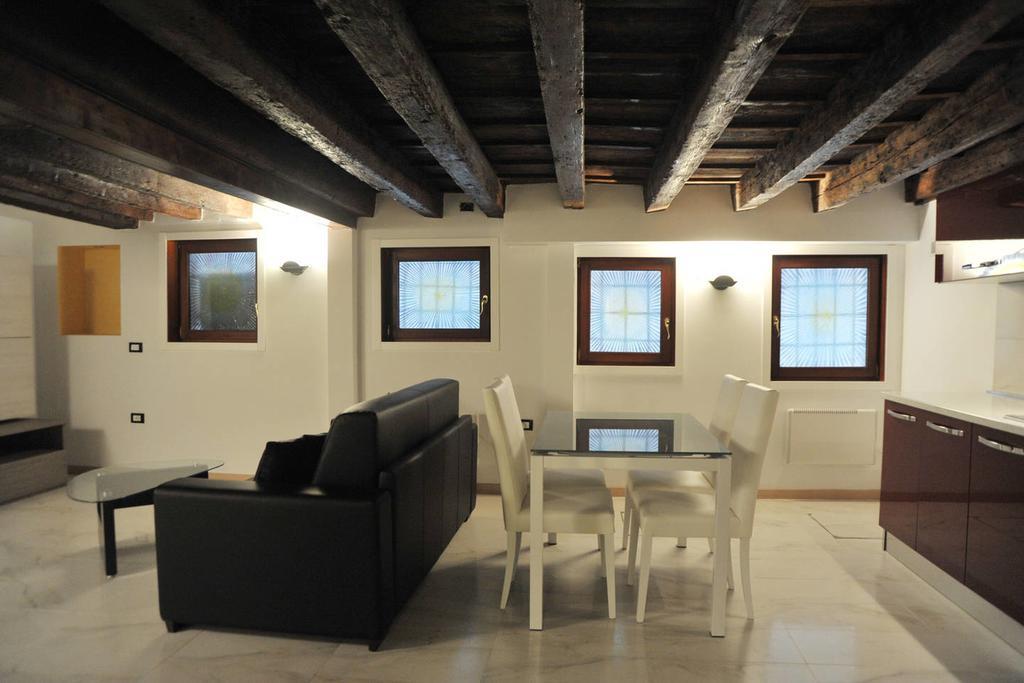 Venezia Residence Apartment *