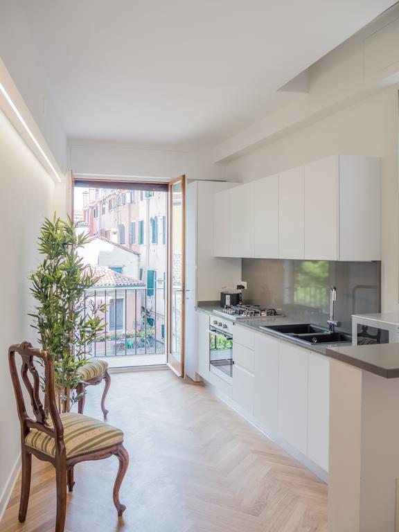 Luxury On Grand Canal By Wonderful Italy