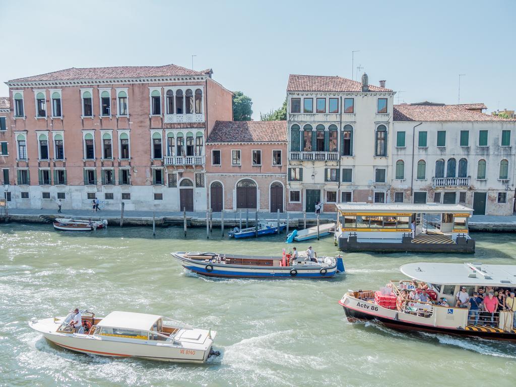 Luxury On Grand Canal By Wonderful Italy Venice