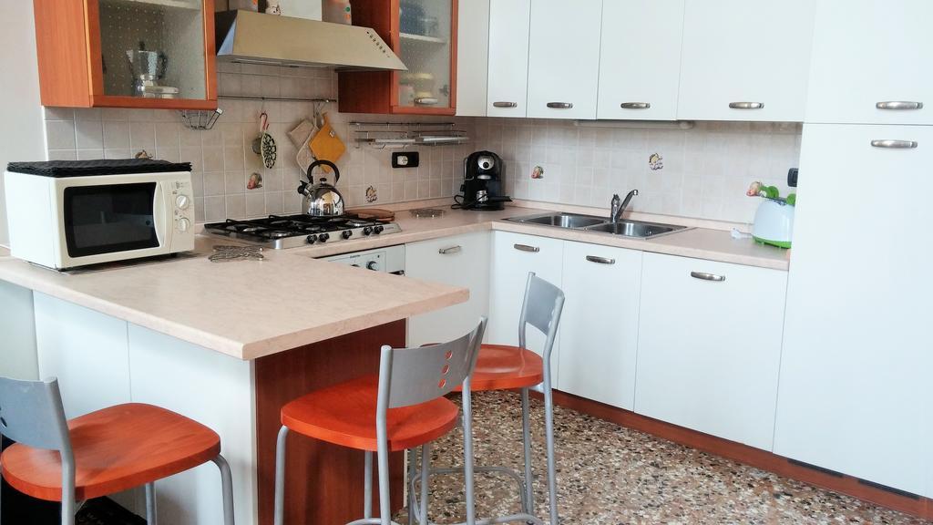 Apartment Paradiso