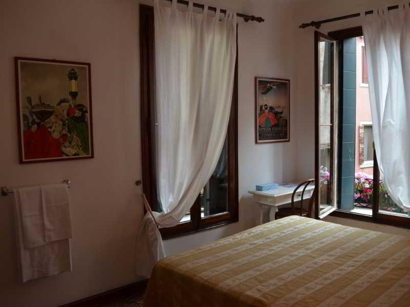 Hotel San Samuele Venice