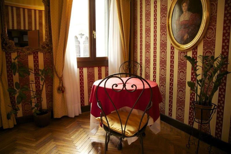 Guest house Ca' Morosini 1 & 2 Venice