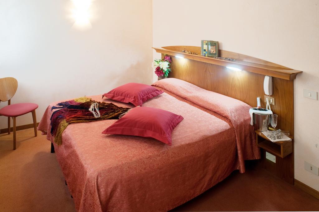 Hotel Hs Veneza