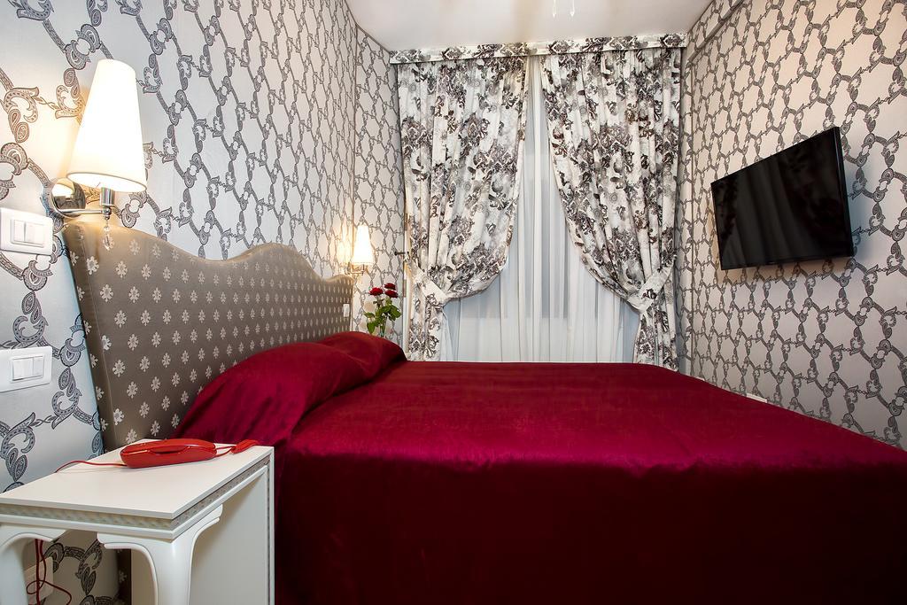 Ca' Nobile Corner Hotel