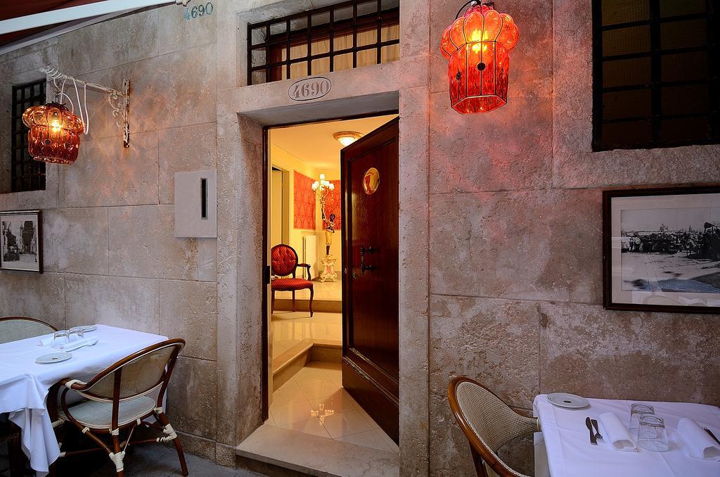 Bistrot De *