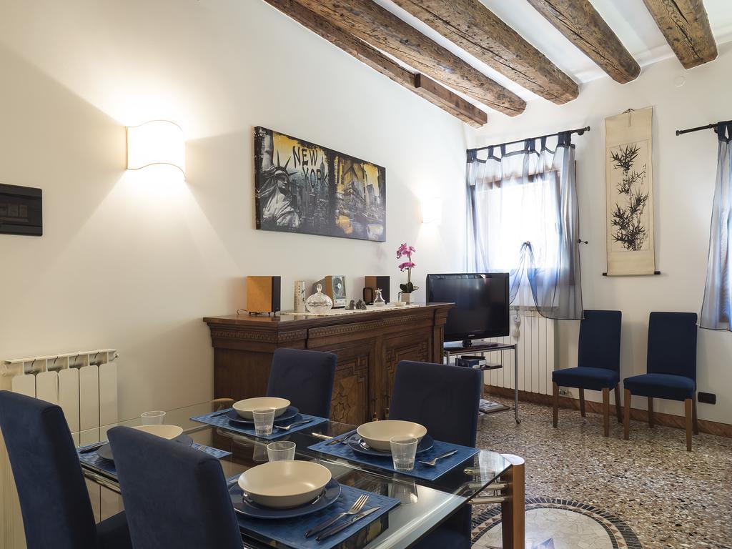 Apartment Romantic Lagoon - Canal View Venice