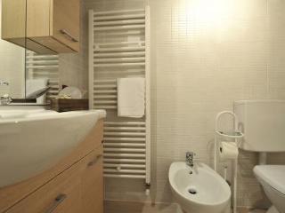 Apartment Biennale 252