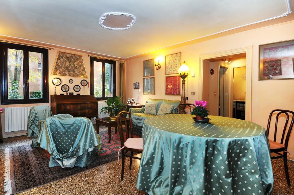 Palazzetto Da Schio *