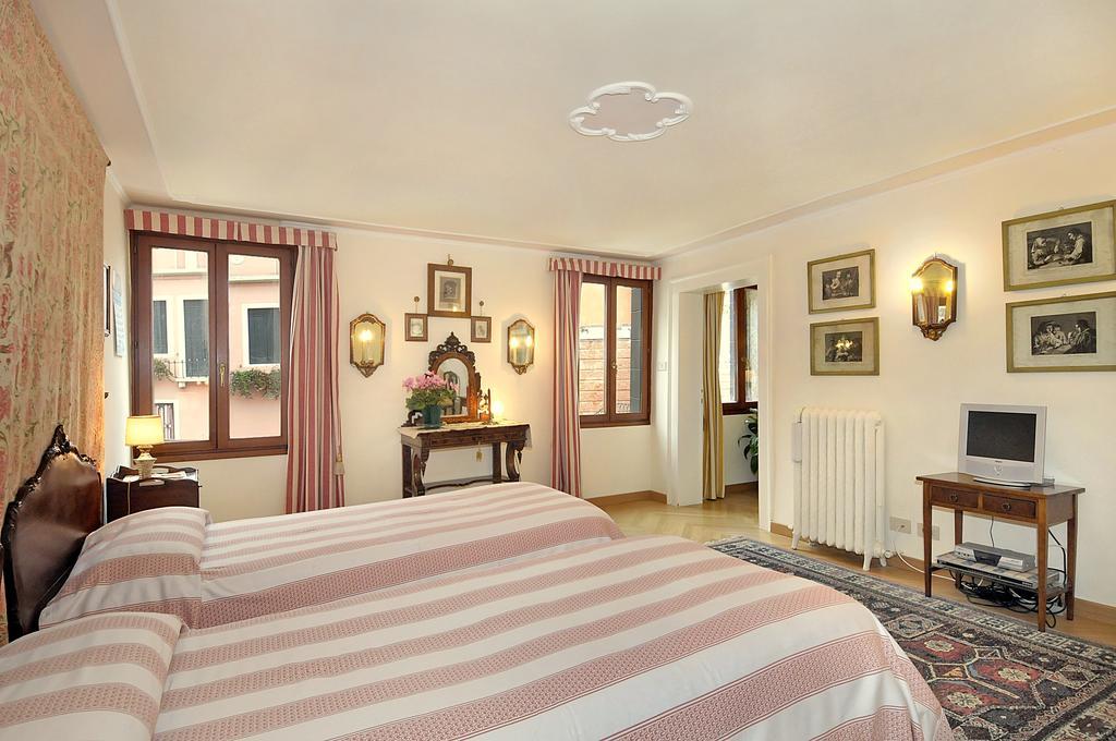 Palazzetto Da Schio Apartment Venice