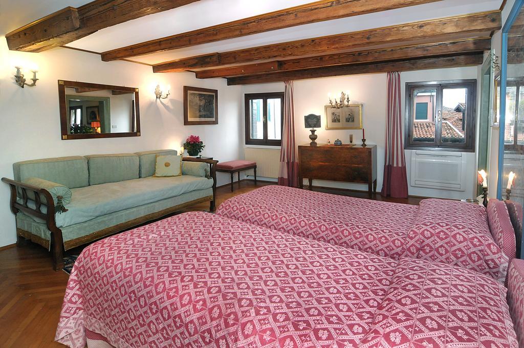 Palazzetto Da Schio Venice