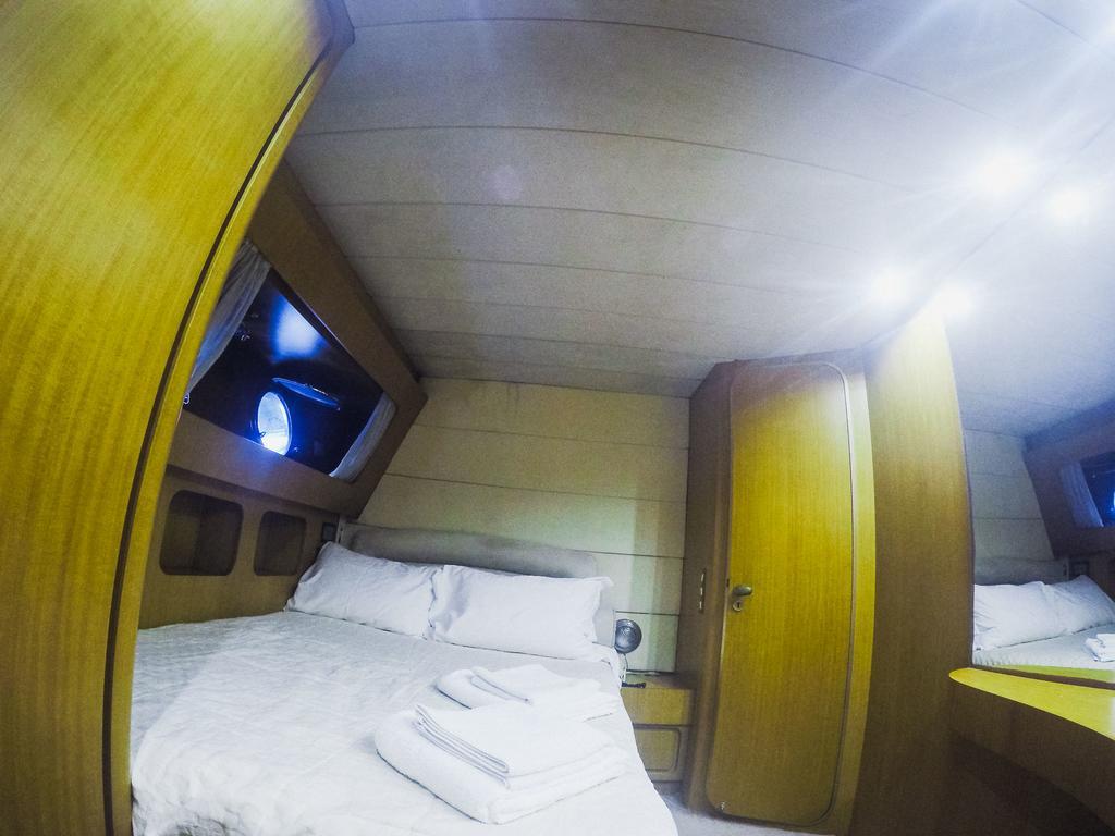 Yacht Diva Botel Venice