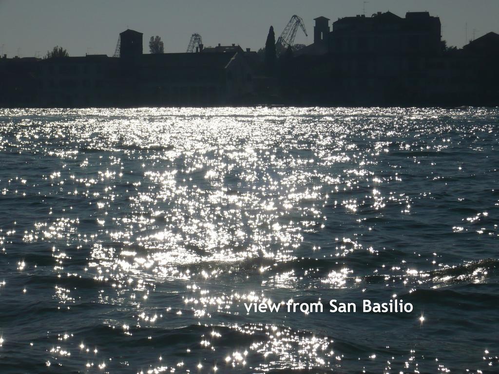 Apartment Cruise Harbor Next 4pax, Mob Aircond, Wifi