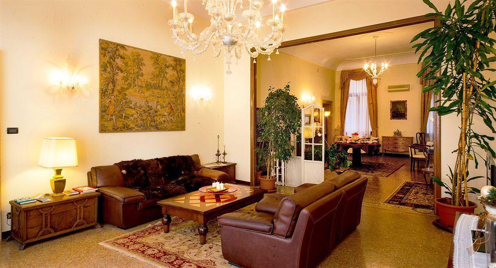 Ca' Cappellis Bed & Breakfast 2*