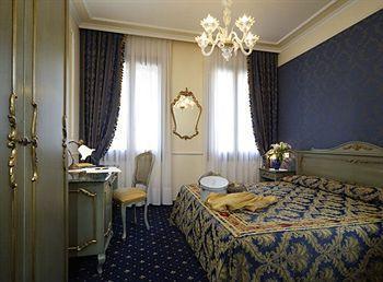 Violino D'oro Hotel 5*