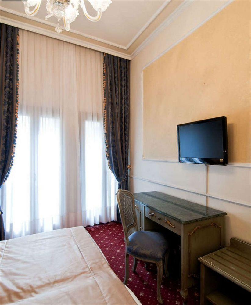 Hotel Violino D'oro Venice