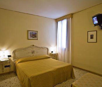 Ca' Leon D'oro 3* Venice