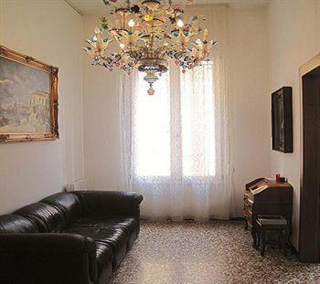 San Luca Apartment *