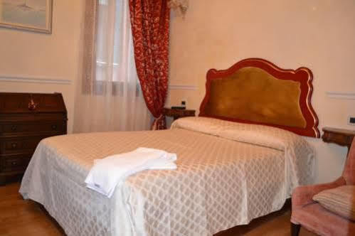 Residenza Santo Stefano Venice