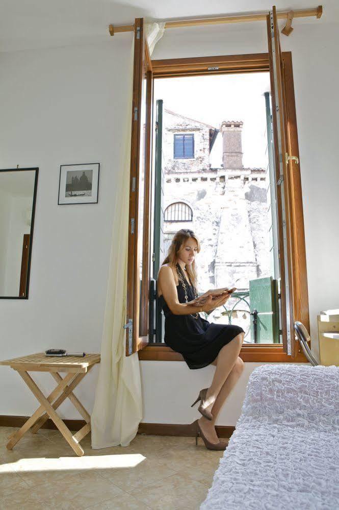 Venezianamente Apartment *