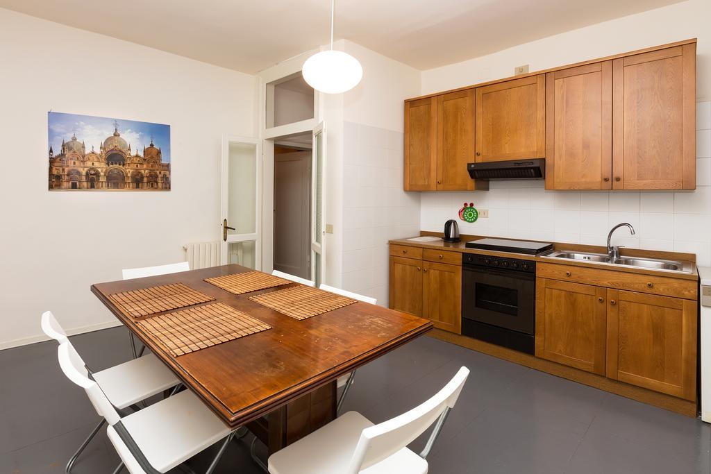 Apartment Mandola *