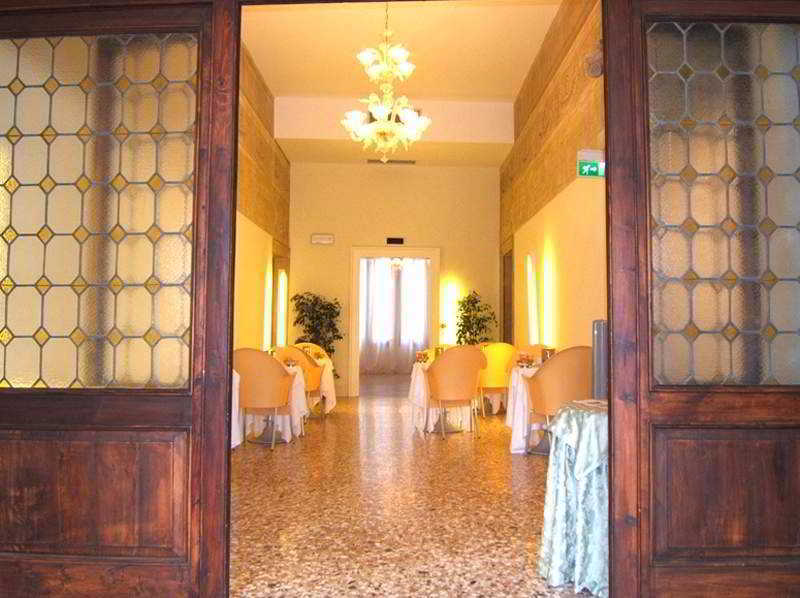 Palazzo Vitturi Hotel 3*