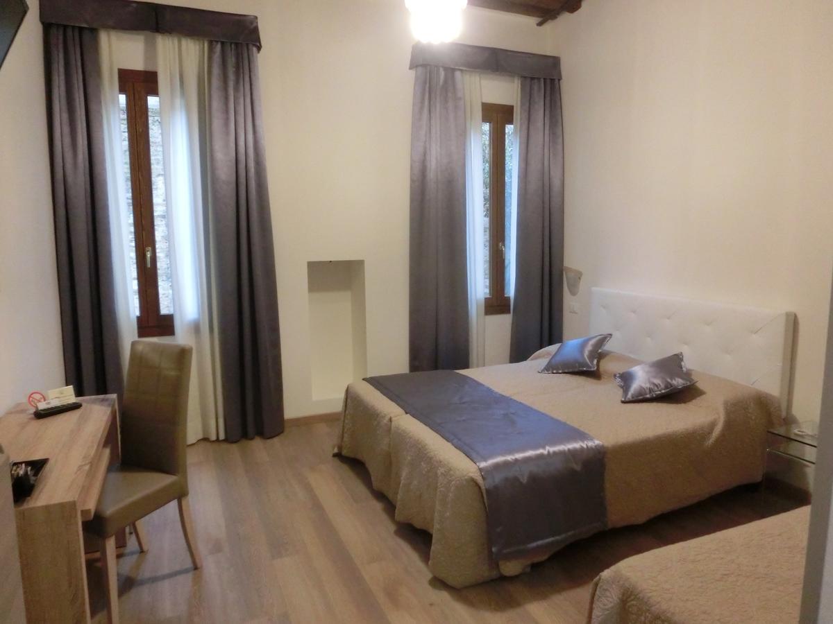 Ca' Lucrezia 3* Veneza