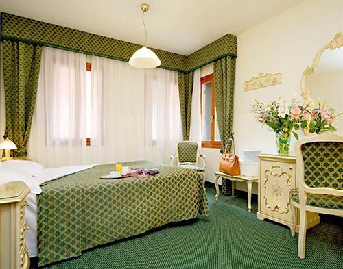 Commercio&pellegrino Hotel 3*