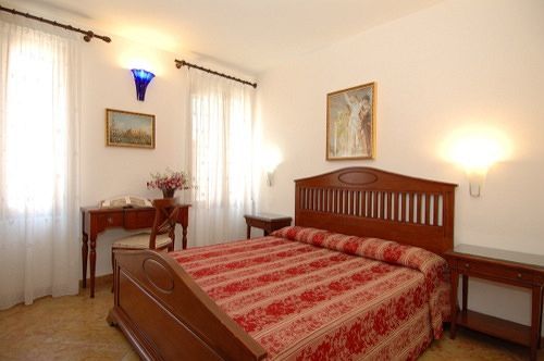 Hotel Ca' Dei Leoni 3*