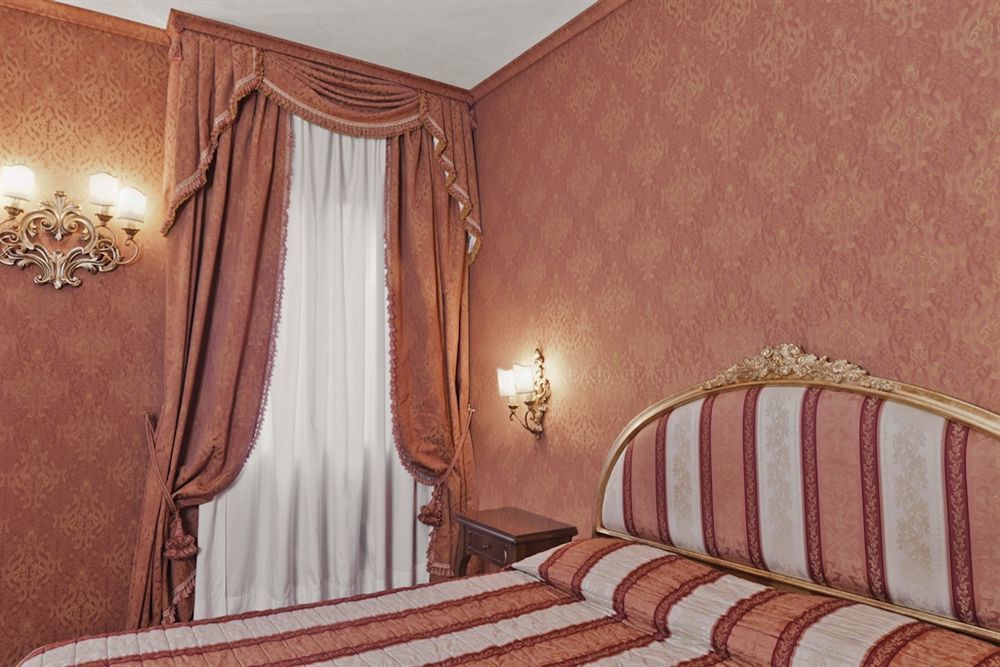 Hotel American-dinesen