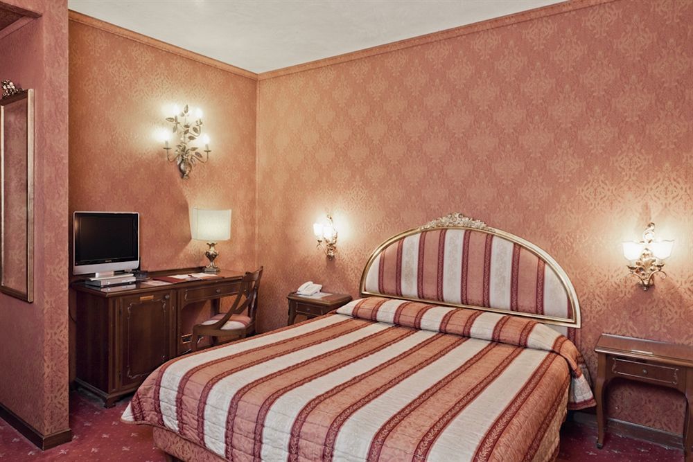 American-dinesen Venice