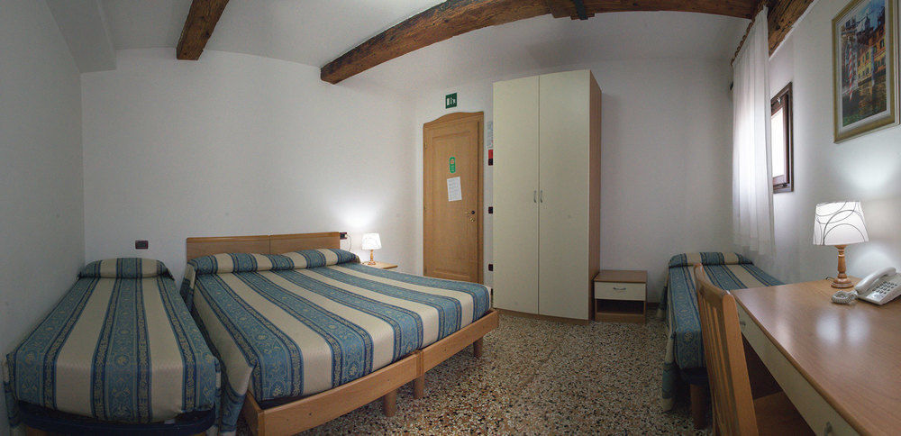 Casa Sant'andrea Bed & Breakfast 2*