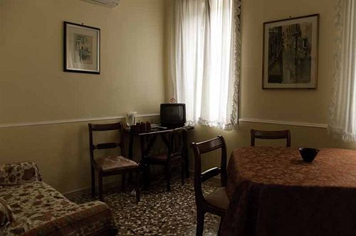 Fenice Apartment *
