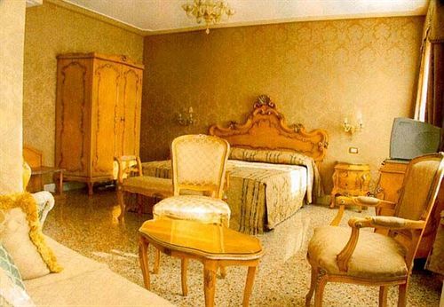 Ca' Dogaressa Venice