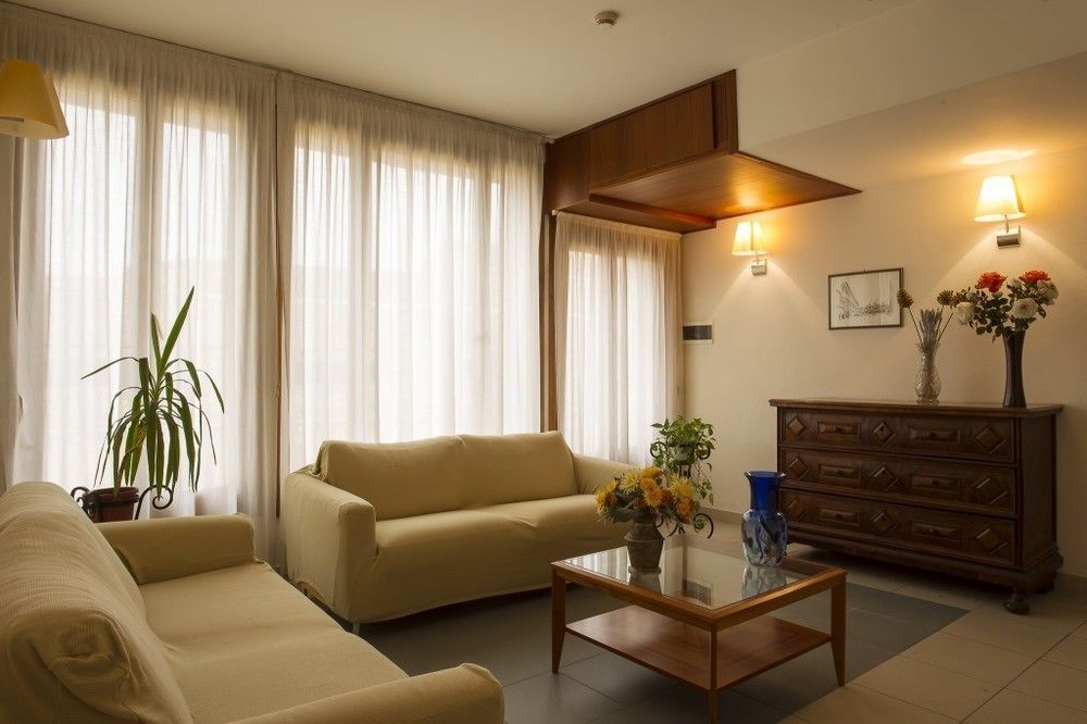 Hotel Domus Ciliota 3*