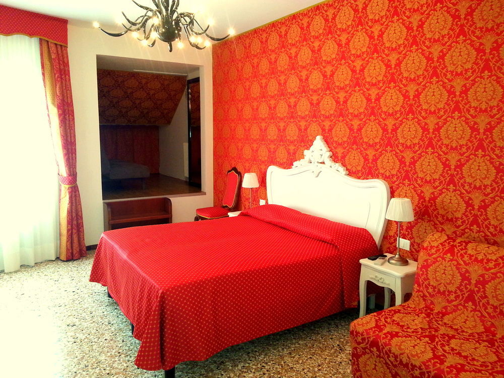 Casa Dolce Hotel 3*