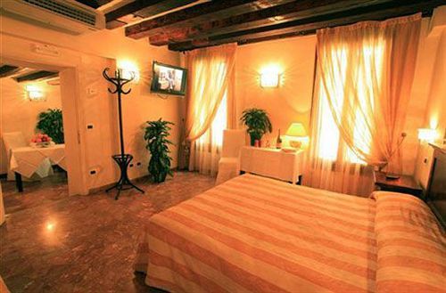 Mercurio 3* Venice