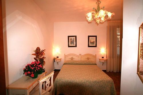 Mercurio Hotel